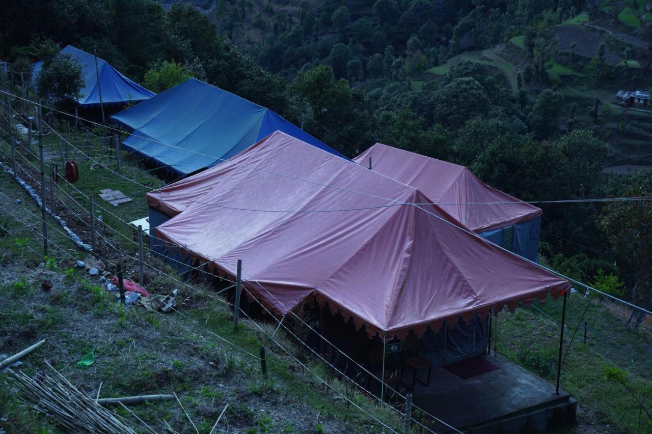 מוקטשוואר Forest Acres Camps מראה חיצוני תמונה